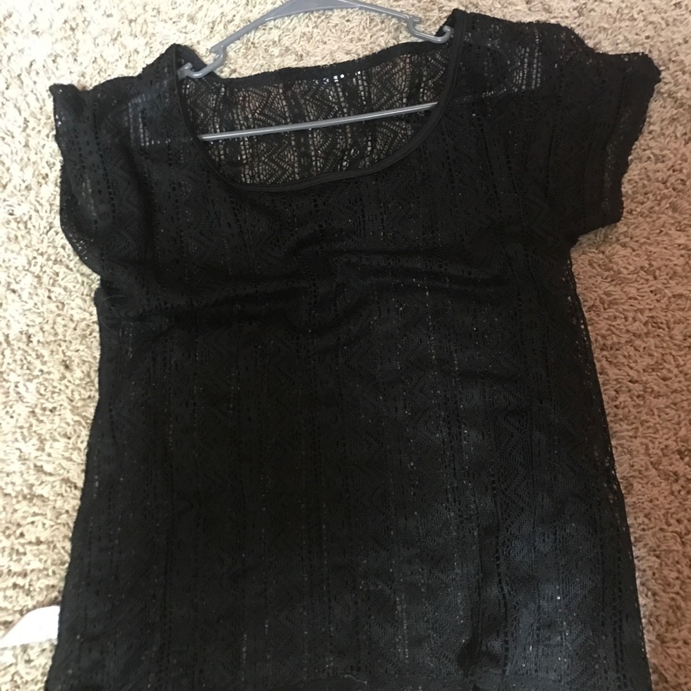Maurice's medium sheer tshirt